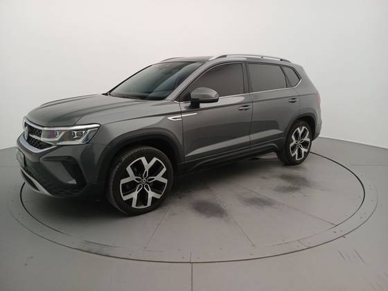 VOLKSWAGEN TAOS 1.4 250 TSI TOTAL FLEX HIGHLINE AUTOMÁTICO
